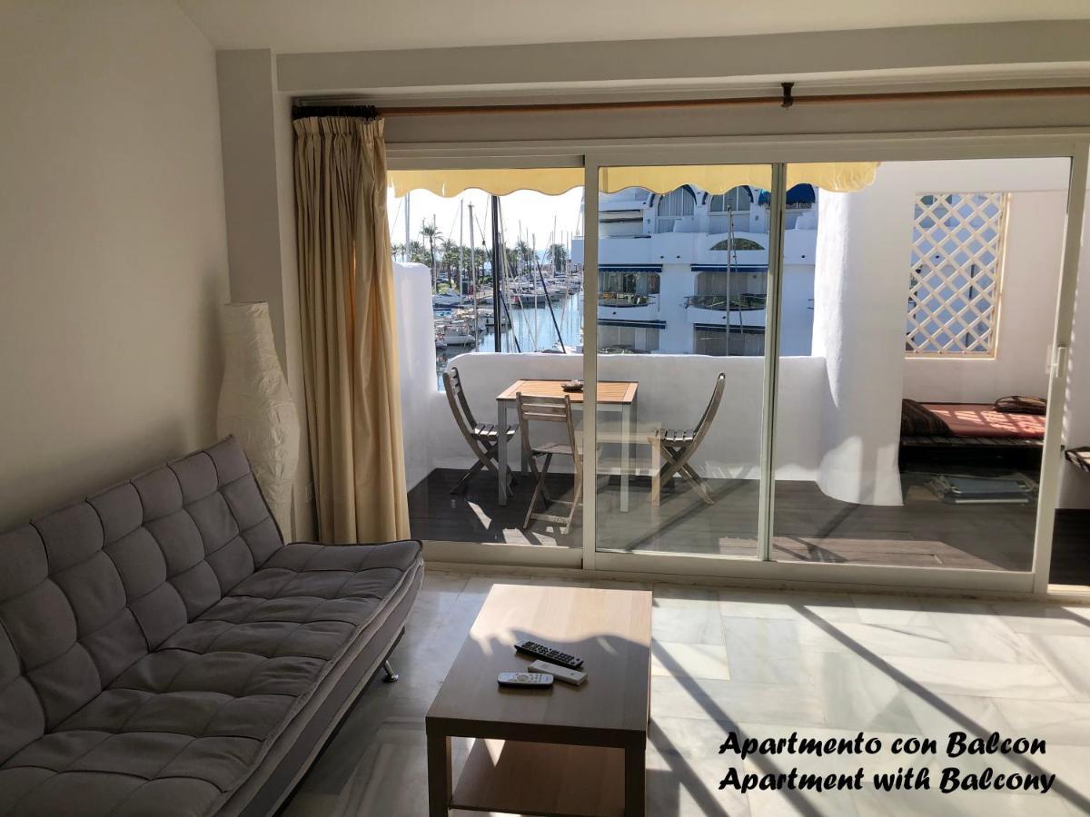 Puerto Marina Waterfront Apartment ベナルマデナ エクステリア 写真